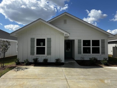 Beach Home For Sale in Foley, Alabama