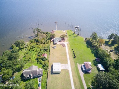 Beach Home For Sale in Hertford, North Carolina