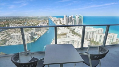 Beach Condo For Sale in Hollywood, Florida