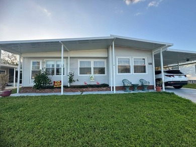Beach Home For Sale in Ellenton, Florida