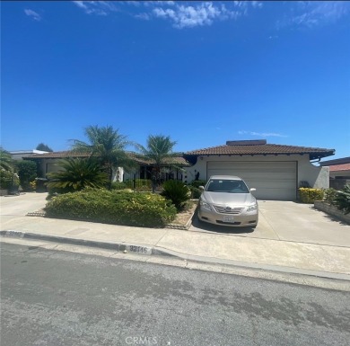 Beach Townhome/Townhouse Sale Pending in San Juan Capistrano, California