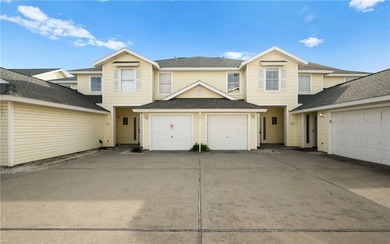Beach Townhome/Townhouse For Sale in Corpus Christi, Texas