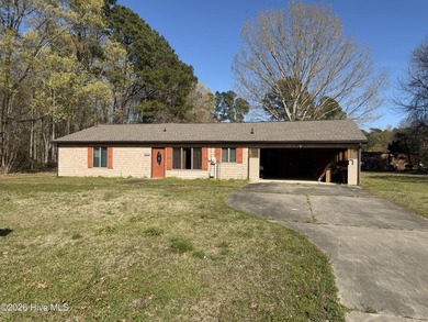 Beach Home For Sale in Hertford, North Carolina