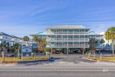 Beach Home For Sale in Gulf Shores, Alabama