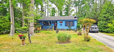 Beach Home For Sale in Ocean Isle Beach, North Carolina
