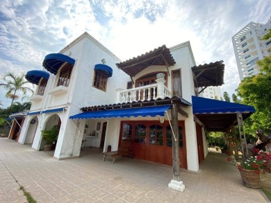 Beach Home For Sale in Río Hato,