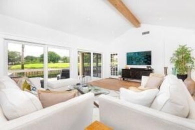 Beach Townhome/Townhouse For Sale in Wellington, Florida