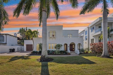 Beach Home For Sale in St. Petersburg, Florida