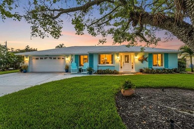Beach Home For Sale in Bradenton, Florida