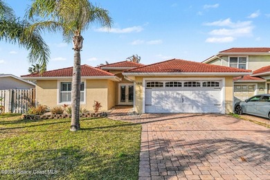 Beach Townhome/Townhouse For Sale in Satellite Beach, Florida