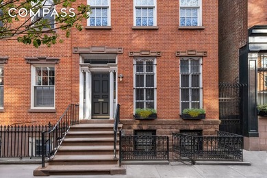 Beach Home For Sale in New York, New York