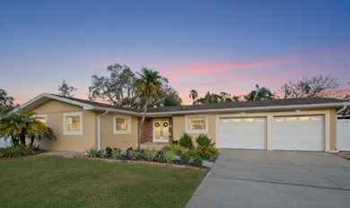 Beach Home For Sale in Clearwater, Florida
