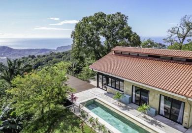 Beach Home For Sale in Puerto Carrillo,