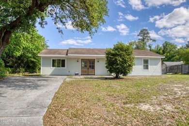 Beach Home For Sale in Wilmington, North Carolina