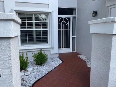 Beach Condo For Sale in Boynton Beach, Florida