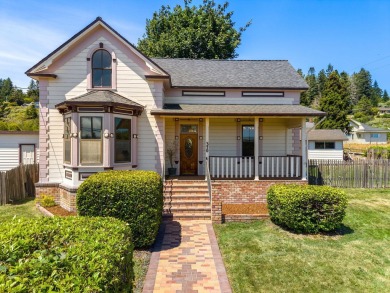 Beach Home For Sale in Fortuna, California