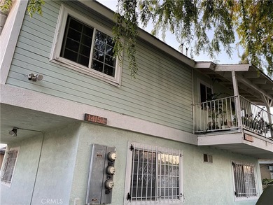 Beach Townhome/Townhouse For Sale in Long Beach, California