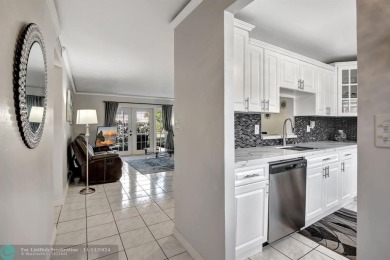 Beach Condo For Sale in Hallandale Beach, Florida