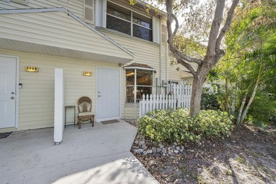 Beach Townhome/Townhouse For Sale in Pompano Beach, Florida