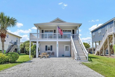 Beach Home For Sale in Surf City, North Carolina