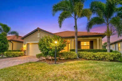 Beach Home For Sale in Bradenton, Florida