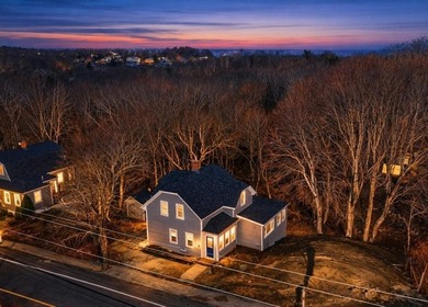 Beach Home For Sale in Plymouth, Massachusetts