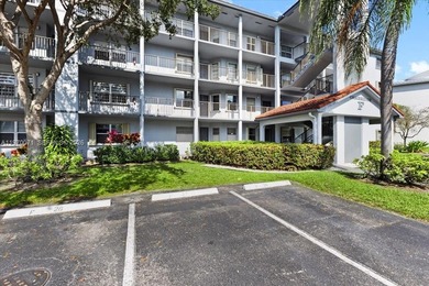 Beach Condo Sale Pending in Pembroke Pines, Florida