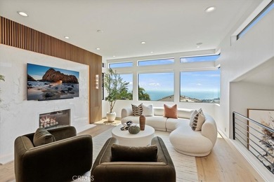 Beach Home For Sale in Laguna Beach, California