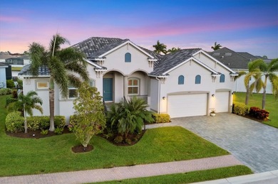 Beach Home For Sale in Bradenton, Florida