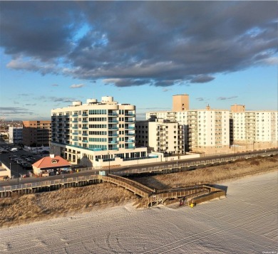 Beach Condo Sale Pending in Long Beach, New York