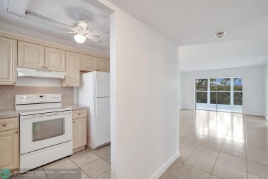 Beach Condo For Sale in Sunrise, Florida