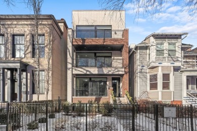 Beach Home For Sale in Chicago, Illinois