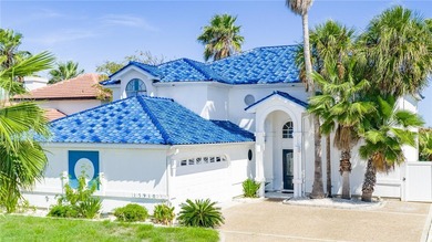 Beach Home For Sale in Corpus Christi, Texas