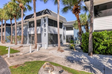 Beach Condo For Sale in Bradenton, Florida