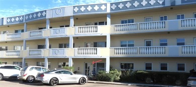 Beach Condo Sale Pending in Clearwater, Florida