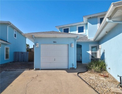 Beach Townhome/Townhouse For Sale in Corpus Christi, Texas