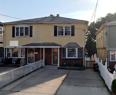 Beach Home For Sale in College Point, New York