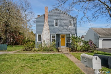 Beach Home For Sale in Waterford, Connecticut