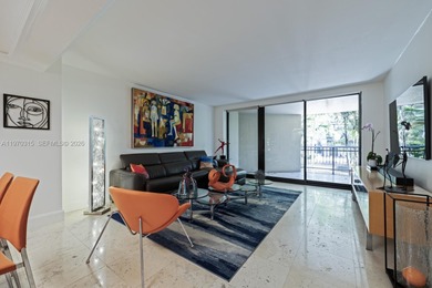 Beach Condo For Sale in Miami, Florida