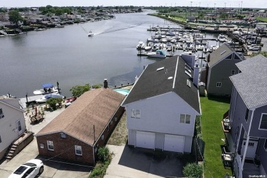 Beach Home For Sale in East Rockaway, New York