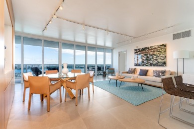 Beach Condo For Sale in Miami Beach, Florida