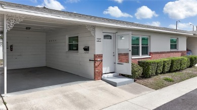 Beach Condo For Sale in Seminole, Florida