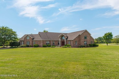Beach Home For Sale in Moyock, North Carolina