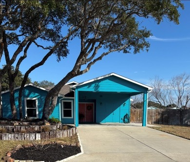 Beach Home Sale Pending in Rockport, Texas