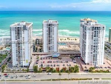 Beach Condo For Sale in Hollywood, Florida