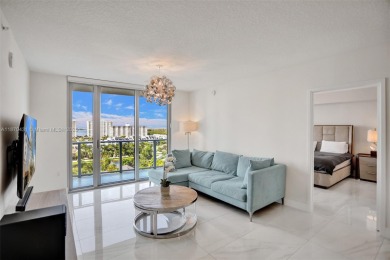 Beach Condo For Sale in Sunny Isles Beach, Florida