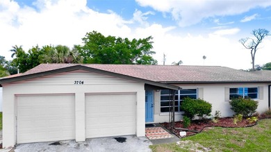 Beach Home For Sale in Bradenton, Florida