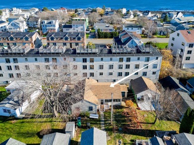 Beach Home For Sale in Hampton, New Hampshire