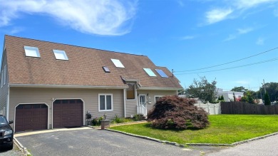 Beach Home For Sale in Bayport, New York