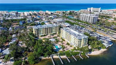 Beach Condo For Sale in Sarasota, Florida